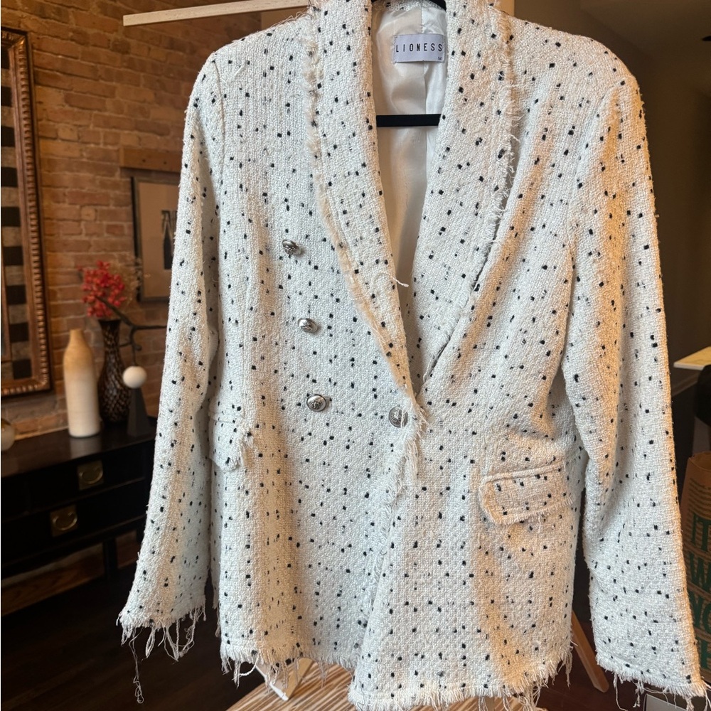 Lioness Ivory Tweed Double-Breasted Blazer